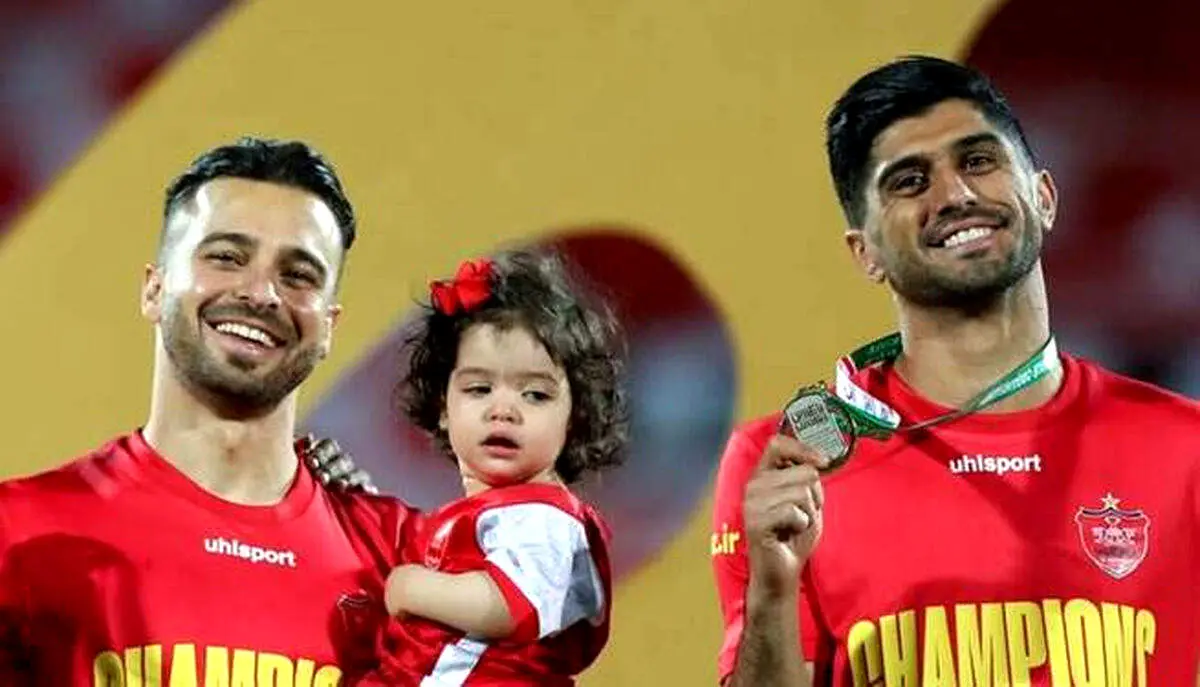 همسران دو ستاره پرسپولیس که در آزادی حضور داشتند/ عکس