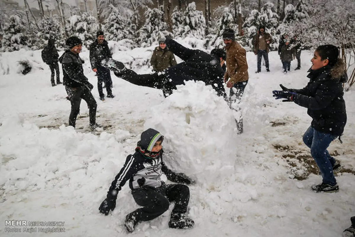 پیش بینی تعطیلی مدارس و ادارات سه شنبه ۲۳ و چهارشنبه ۲۴ بهمن
