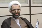 جاده زیرآب محلات به یک قتلگاه تبدیل شده است/ دولت متناقض صحبت نکند! 