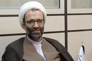 جاده زیرآب محلات به یک قتلگاه تبدیل شده است/ دولت متناقض صحبت نکند! 