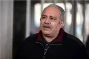 تصویری از خانواده محمد کاسبی در مراسم تشییع/ فیلم