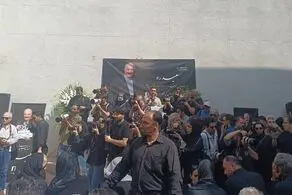 سعید راد روی دست هنرمندان و دوستدارانش تشییع شد