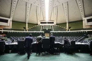 از حرمت شکنی در بیت رهبری تا چوب لای چرخ دولت گذاشت 
