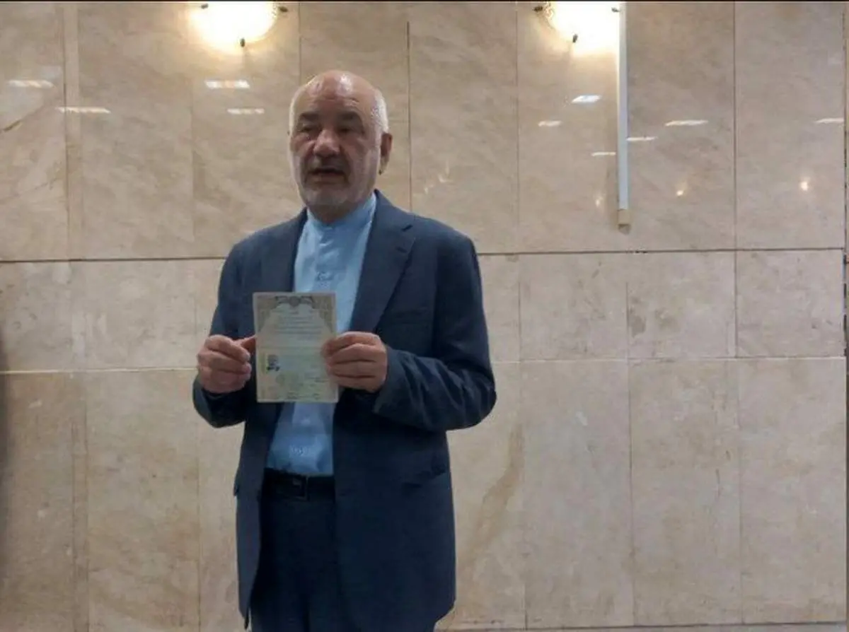 حسن کامران داوطلب کاندیداتوری انتخابات ریاستجمهوری شد