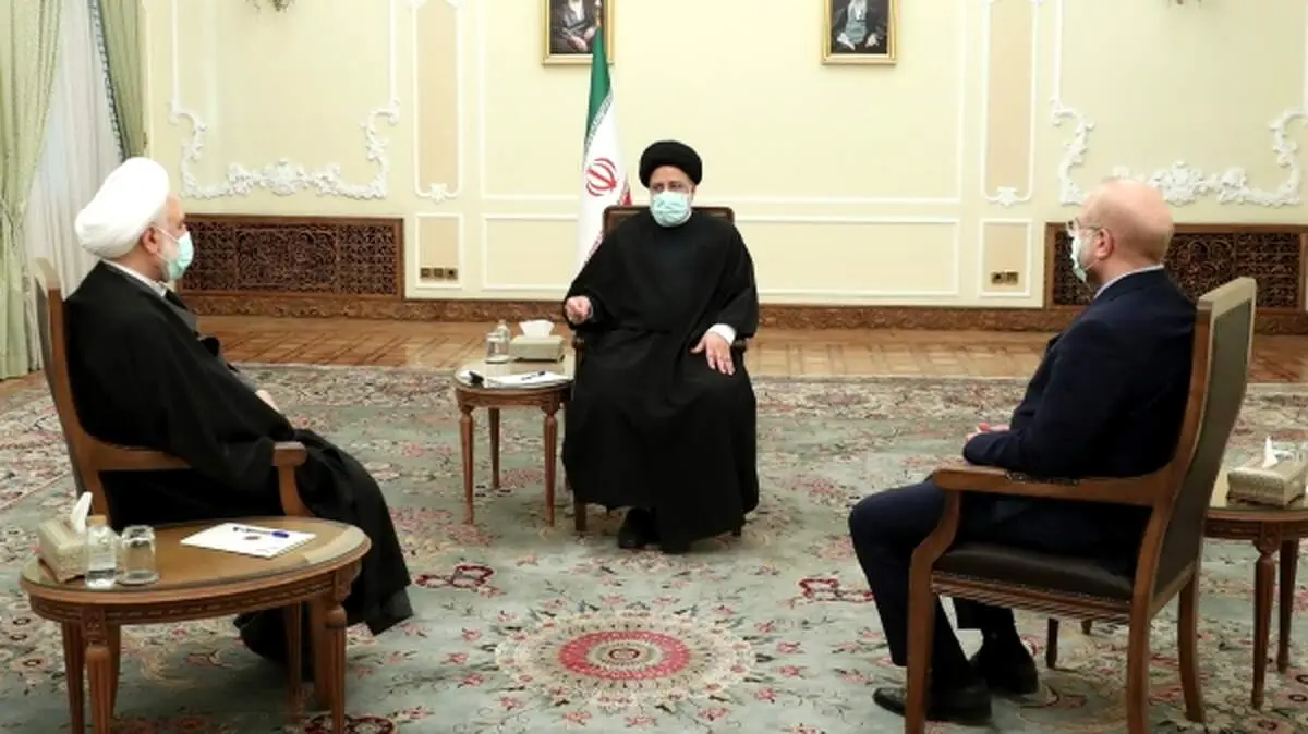 انتقاد روزنامه جمهوری اسلامی از سران قوا