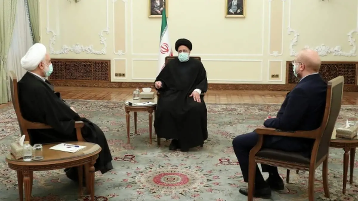 انتقاد روزنامه جمهوری اسلامی از سران قوا
