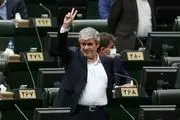 این که پزشکیان می‌گوید که برنامه ندارم را به فال نیک بگیریم چراکه یک مرتبه نگفت که دوهزار صفحه برنامه دارم