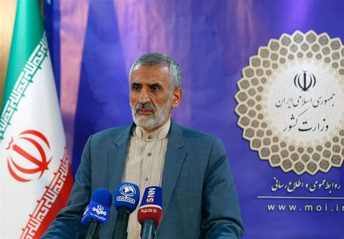 معاون امنیتی وزارت کشور: افراد دستگیر شده از کادر مدرسه نیستند