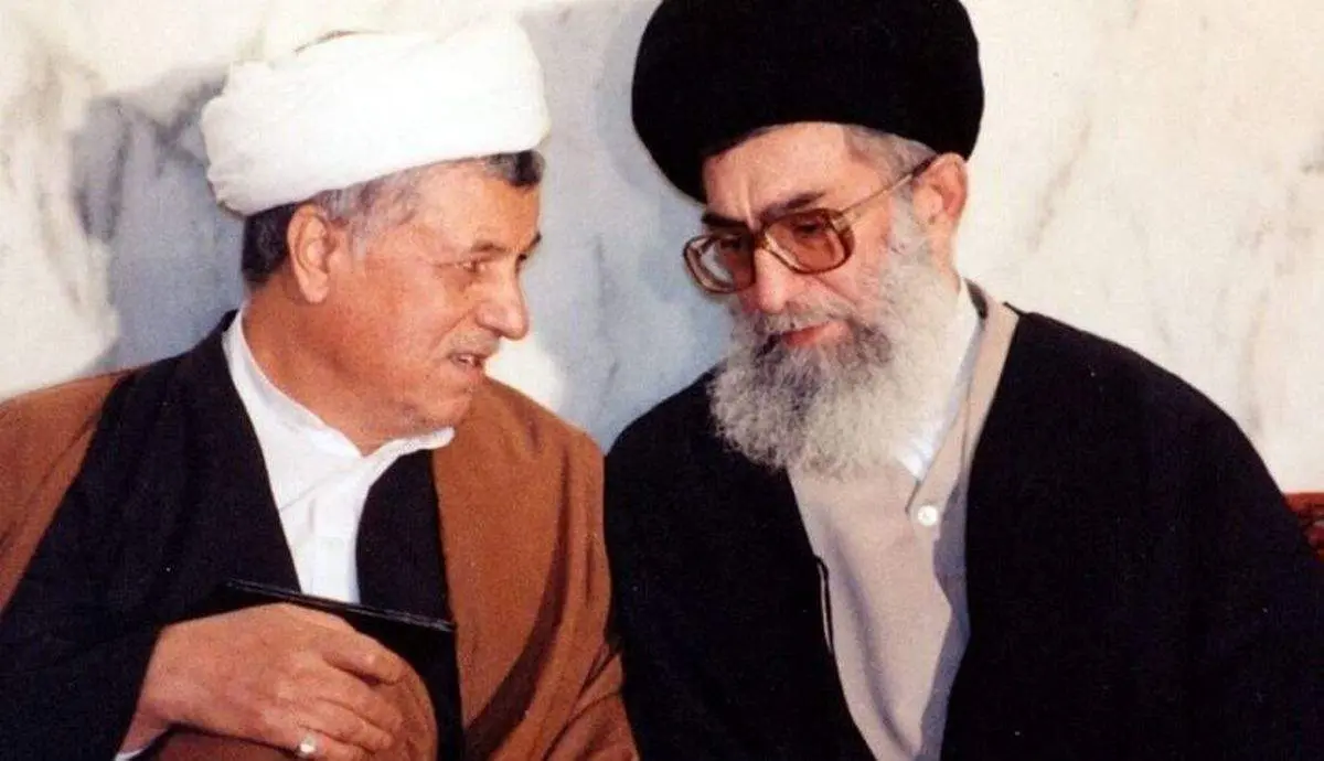 برای اولین بار منتشر شد| ماجرای میهمانی مهم در منزل رهبری و استخاره گرفتن