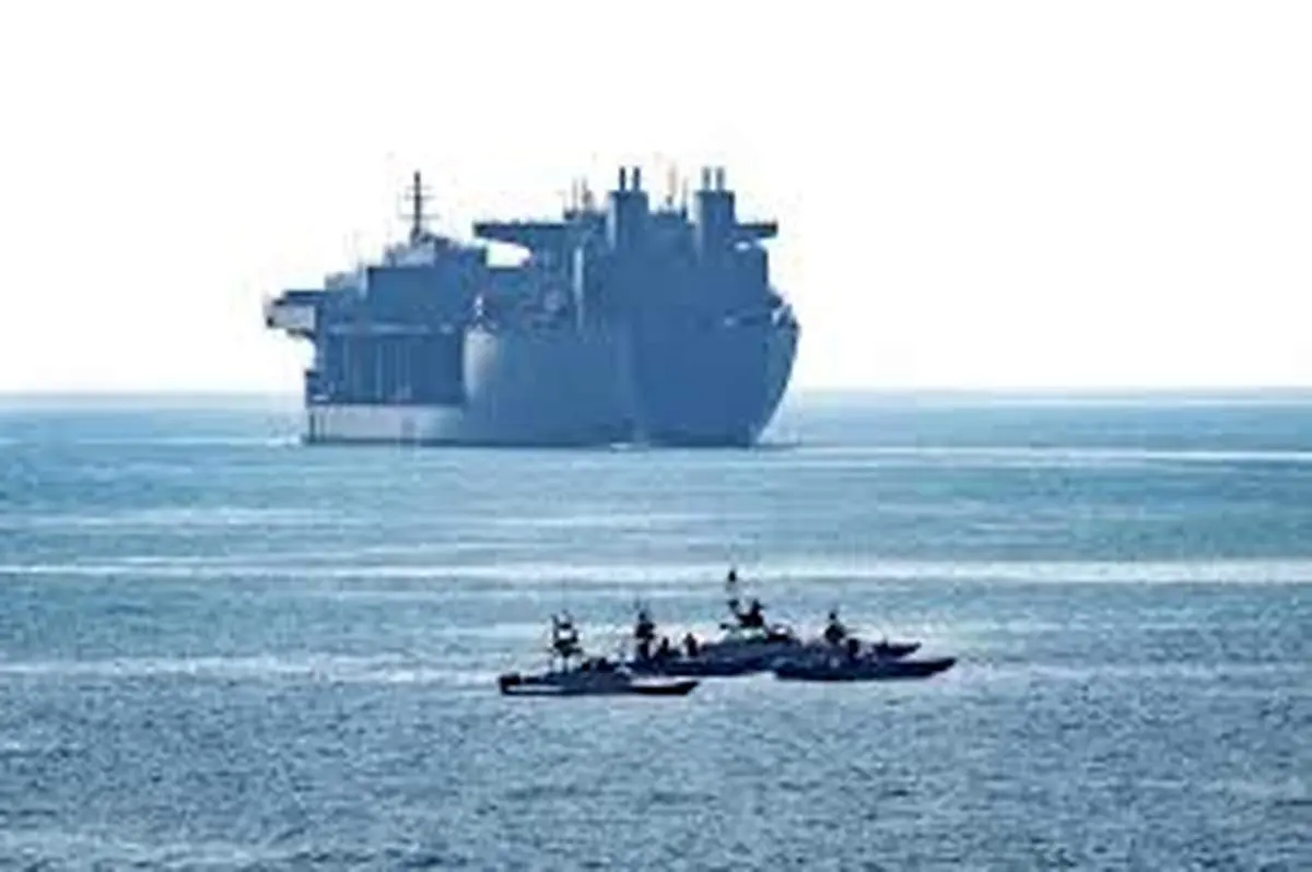 در تنگه هرمز چه خبر است؟