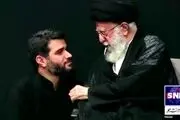 عکس از گفتگوی خصوصی رهبری و مداح معروف + ببینید 