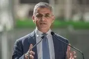 صادق خان را به ضیافت راه ندادم 