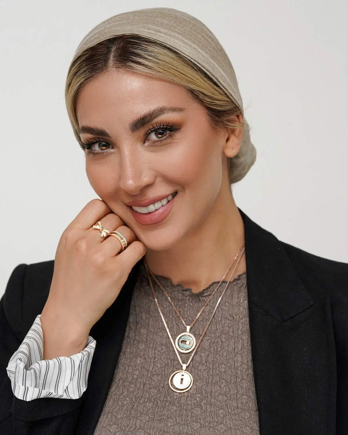 مینا مختاری با این عکس پیری اش نمایان شد/ عکس