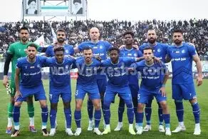 حواشی بازی استقلال و ملوان/ از شعار علیه اندونگ تا پرتاب بطری