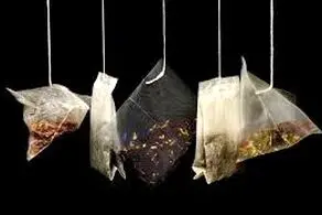 به این دلیل چای کیسه ای را در یخچال قرار دهید!