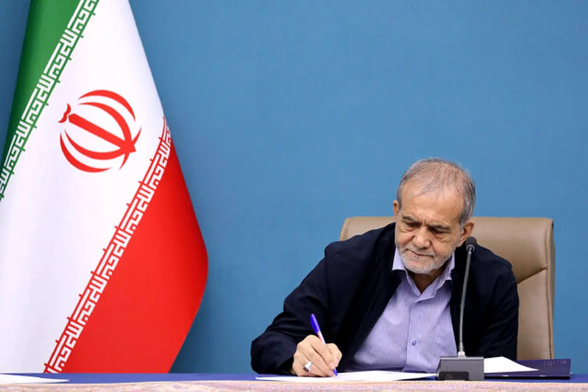 خرمشهر امروز ایران، خلیج فارس و تنگه هرمز است/ مقاومت، ایثار و دفع تجاوز ریشه در فرهنگ این سرزمین دارد