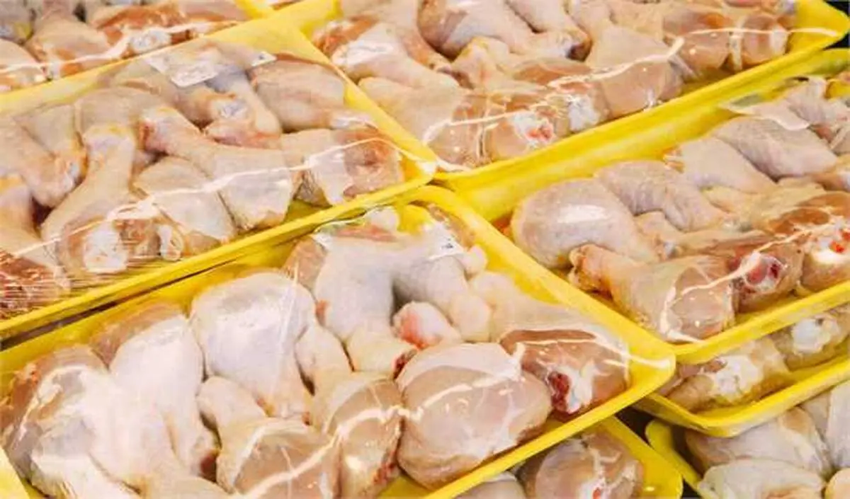 مرغ‌ها در بازار به پرواز درآمدند/ قیمت‌ها سر به فلک کشید