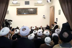 رهبر انقلاب: حوزه علمیه وام‌دار آیت‌الله جوادی‌آملی است