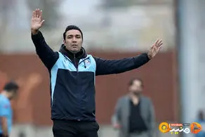 باز شدن پای نکونام در مسابقه پرسپولیس؛ معترضان به سرمربی اسبق استقلال فحش دادند
