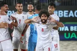رفتار تاسف‌آور برخی رسانه‌ها با افتخارآفرینی فوتبال ساحلی