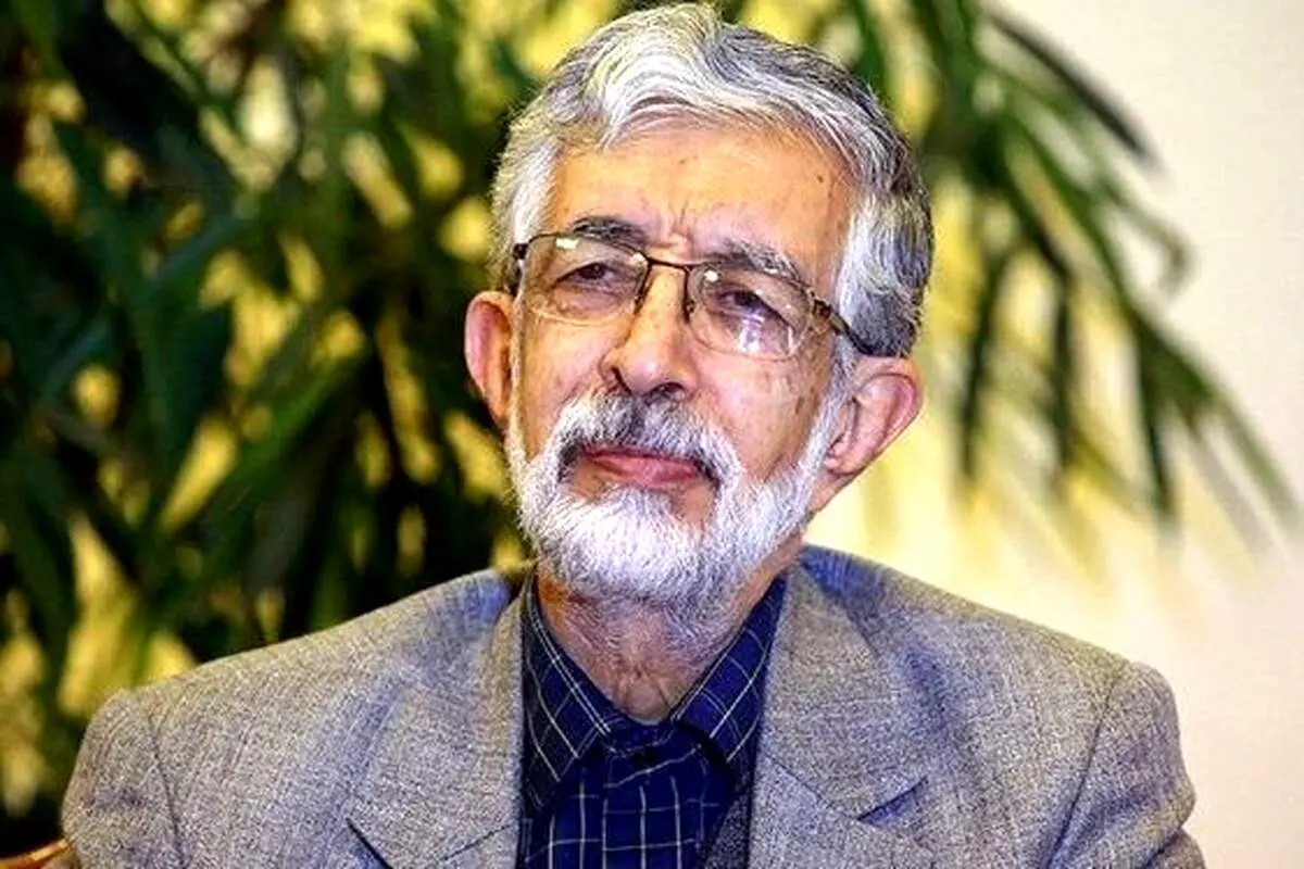 پزشکیان خودش را یک بسیجی می‌داند نه عضو هیچ جریانی