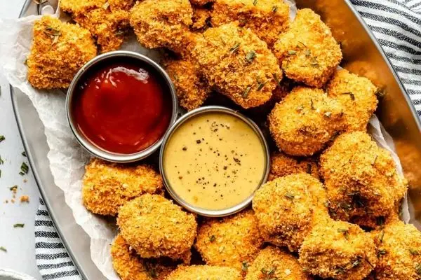 طرز تهیه ناگت مرغ بدون نان تست و تخم‌مرغ!