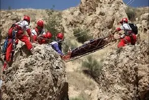 نجات جوان گمشده در بیابان‌های بم