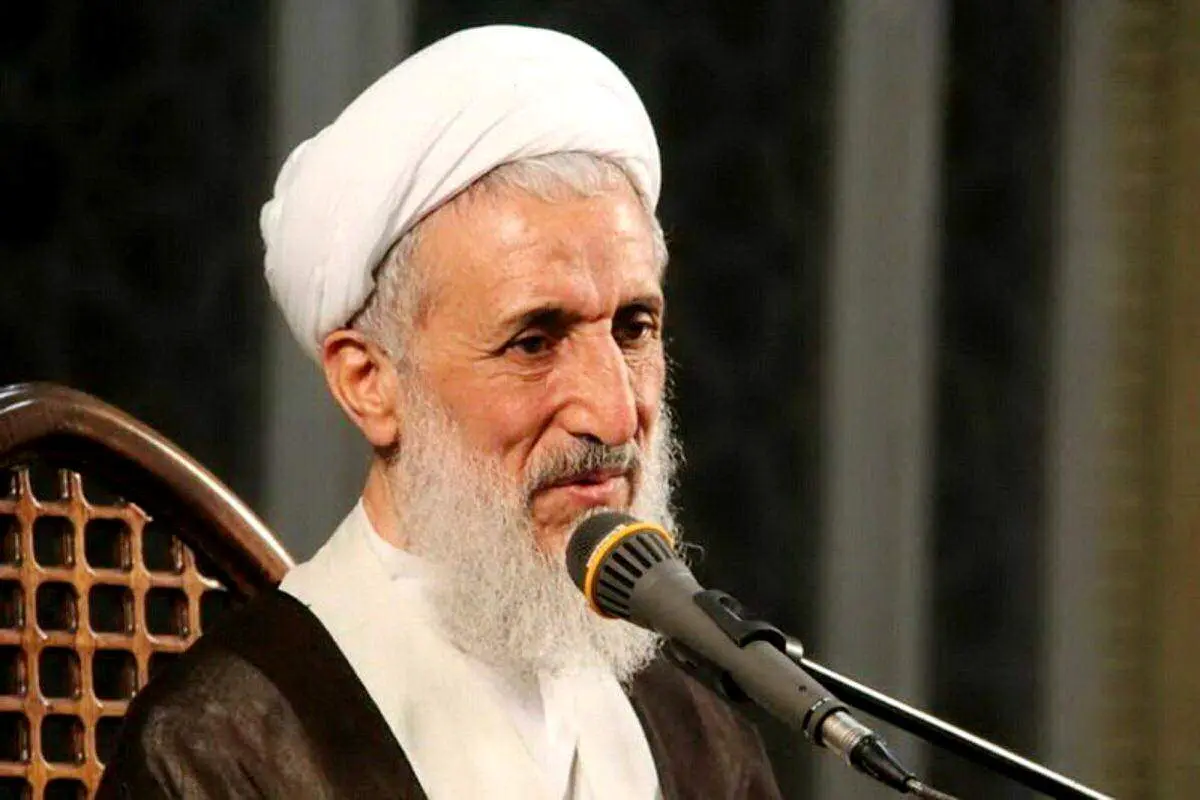 صدیقی: دختران کشف حجاب‌کننده «بی‌حیا» هستند!