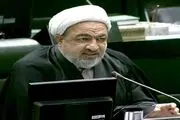  امتناع رسایی از حکم قاضی برای عذرخواهی از مجلس و محکومیت به ۱۰ ماه حبس