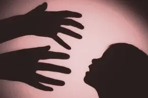 دست درازی و آزارشیطانی به  پسر 8 ساله در سرویس بهداشتی توسط پدر بی رحم