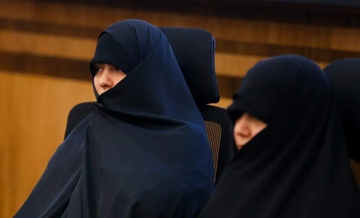 اظهارات سوزناک دختر شهید ابراهیم رئیسی از شبی که پیکر پدرش را تحویل گرفتند/ ببینید