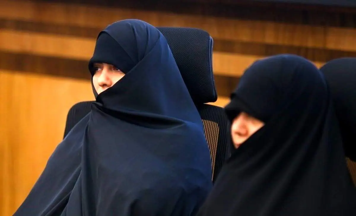 اظهارات سوزناک دختر شهید ابراهیم رئیسی از شبی که پیکر پدرش را تحویل گرفتند/ ببینید