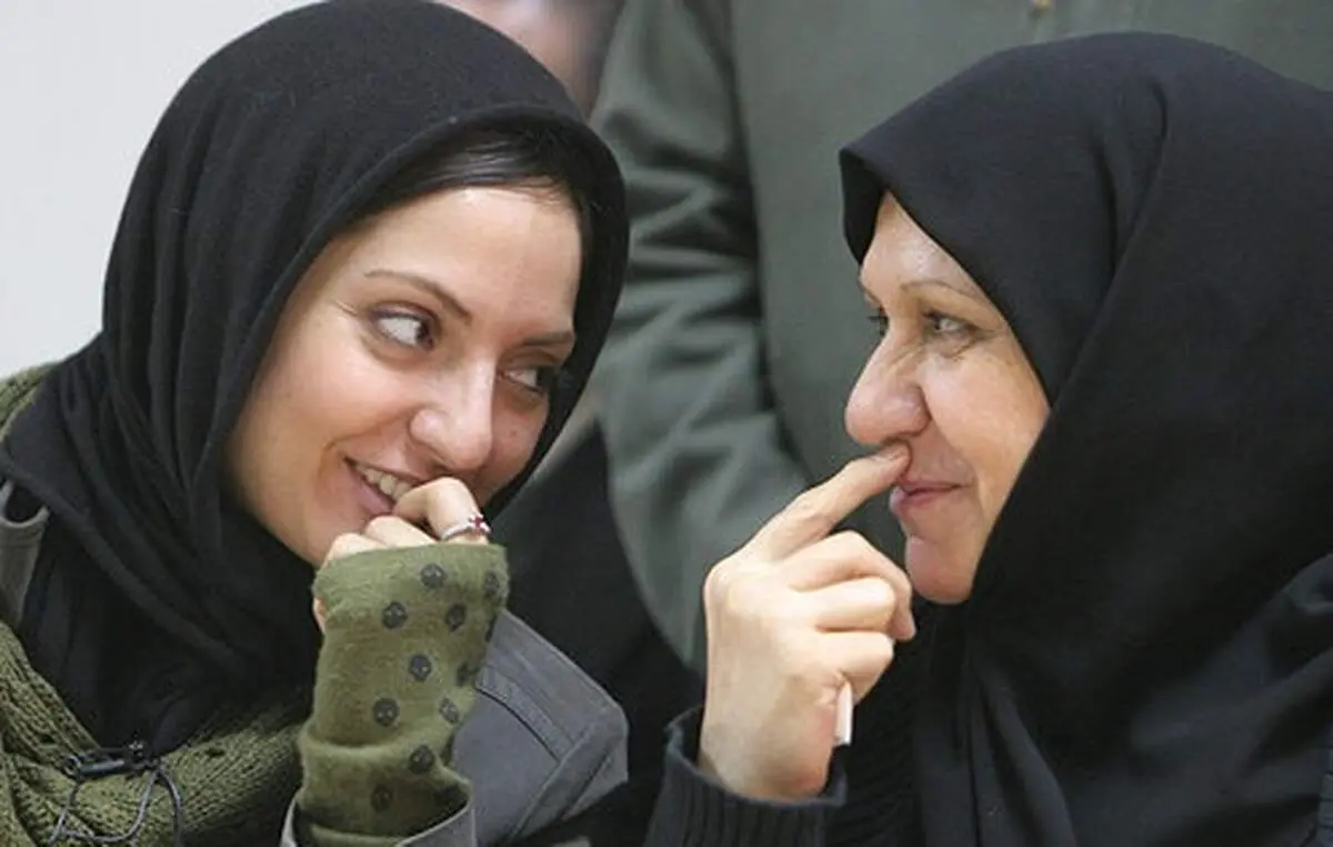 حرکت عجیب و دردناک مهناز افشار برای عزاداری فوت مادرش از راه دور/ عکس