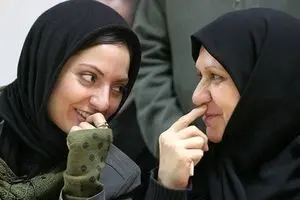 حرکت عجیب و دردناک مهناز افشار برای عزاداری فوت مادرش از راه دور/ عکس