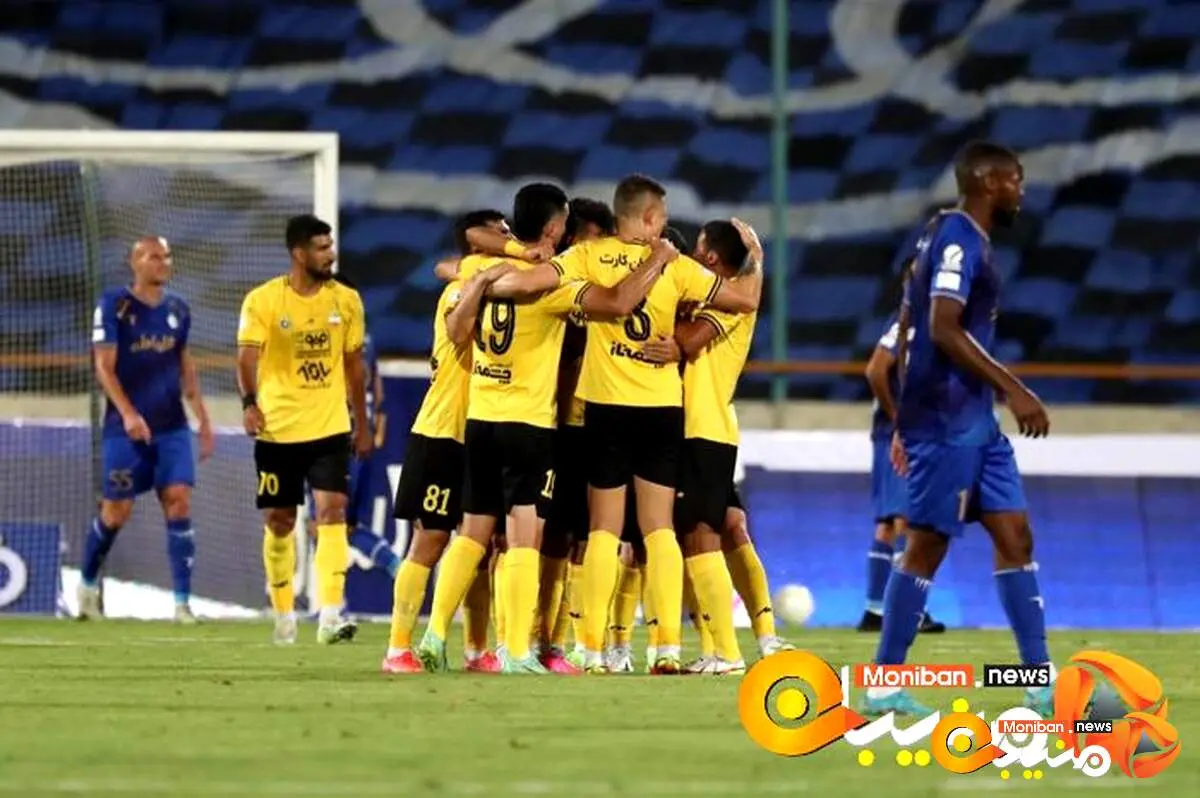 سبقت عجیب سپاهان با خواب زمستانی پرسپولیس