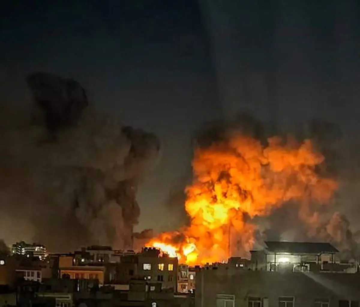 تصاویر به آتش کشیده شدن نفتکش آمریکا با اصابت شهپاد