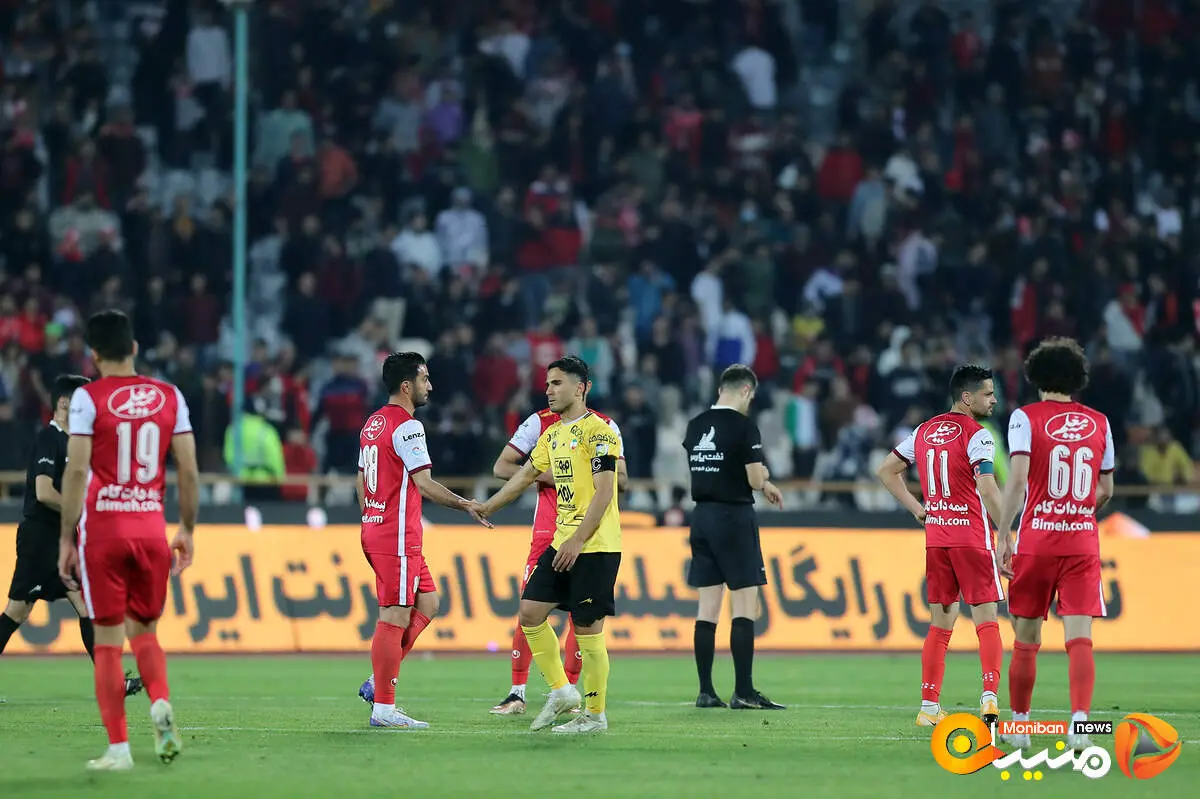 ابراهیمی: زود است پرسپولیس قید قهرمانی را بزند/ چه کسی می‌خواهد قرمزها قهرمان نشوند؟