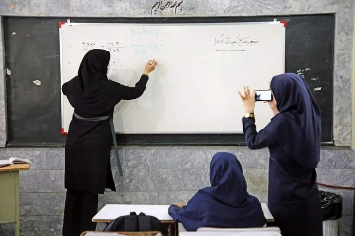 پرداخت علیالحساب به معلمان لغو شد!