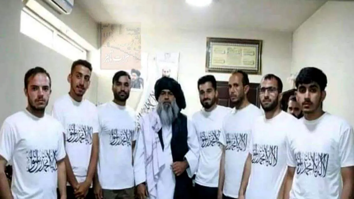 طالبان از لباس ورزشکاران افغانستان رونمایی کرد!+عکس