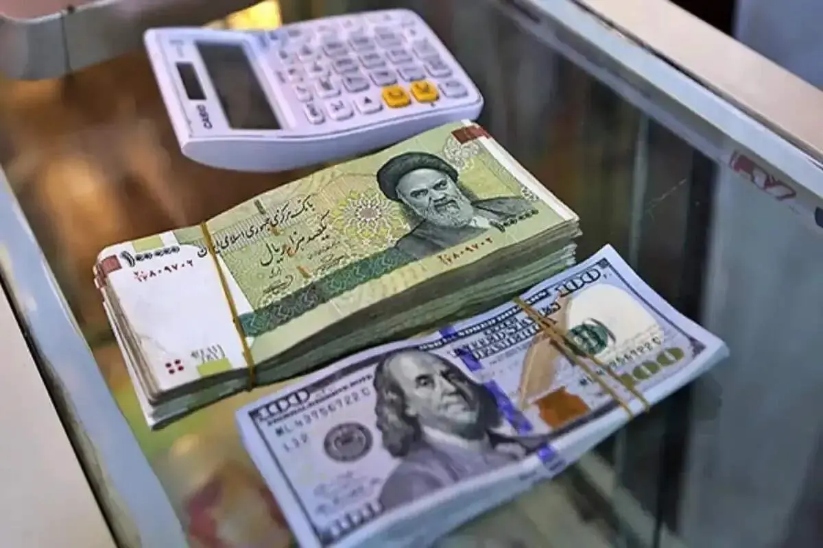 ابهام درباره مذاکرات باعث شده نرخ دلار دچار تلاطم و فشار باشد 