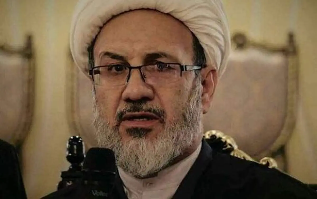 فعال سیاسی اصلاح طلب: خطیب نماز جمعه تهران استعفا دهد 