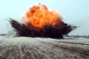 در بازه زمانی ساعت ۱۲:۵۰ تا ۱۳:۳۰ عملیات انهدام انجام می‌شود