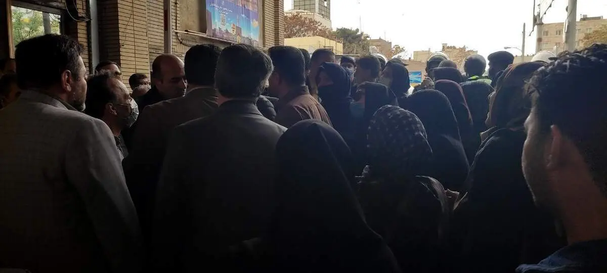 تجمع اعتراضی معلمان به رتبه بندی در شهرهای مختلف + عکس
