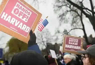 مشکل ترامپ با دانشگاه هاروارد چیست؟ 