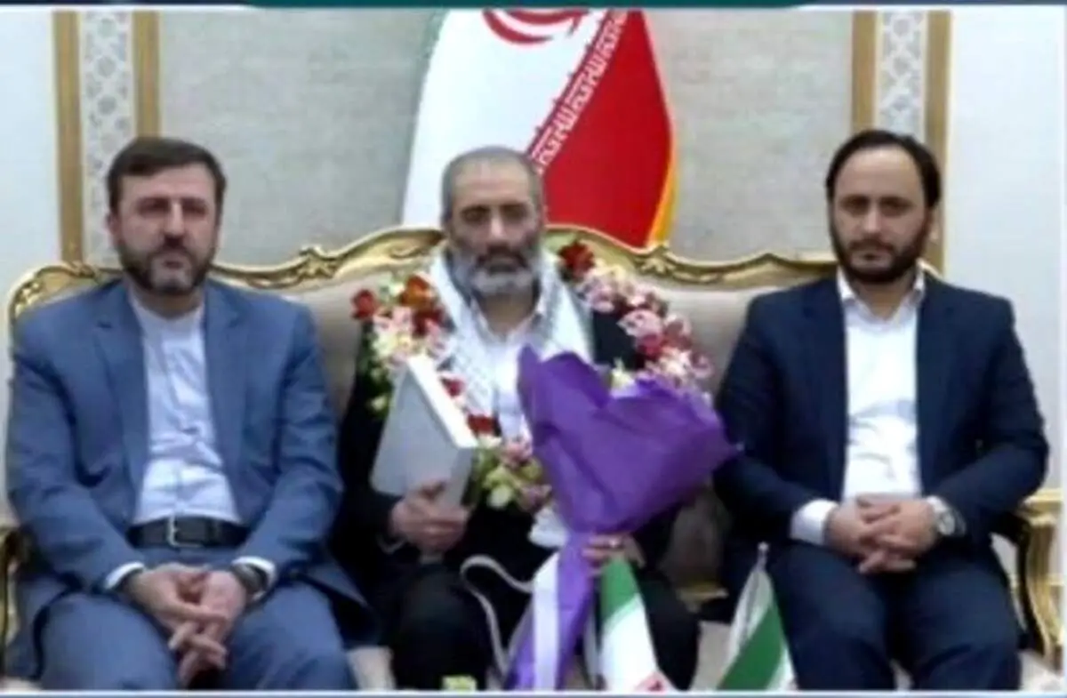 اسدی پس از ۵ سال وارد ایران شد