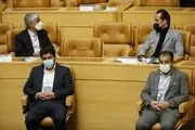 رفتار جالب علی کریمی و آجرلو در حاشیه انتخابات فدراسیون فوتبال
+عکس