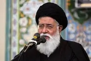 چراغ سبز آیت الله علم الهدی به حضور زنان در ورزشگاه ها