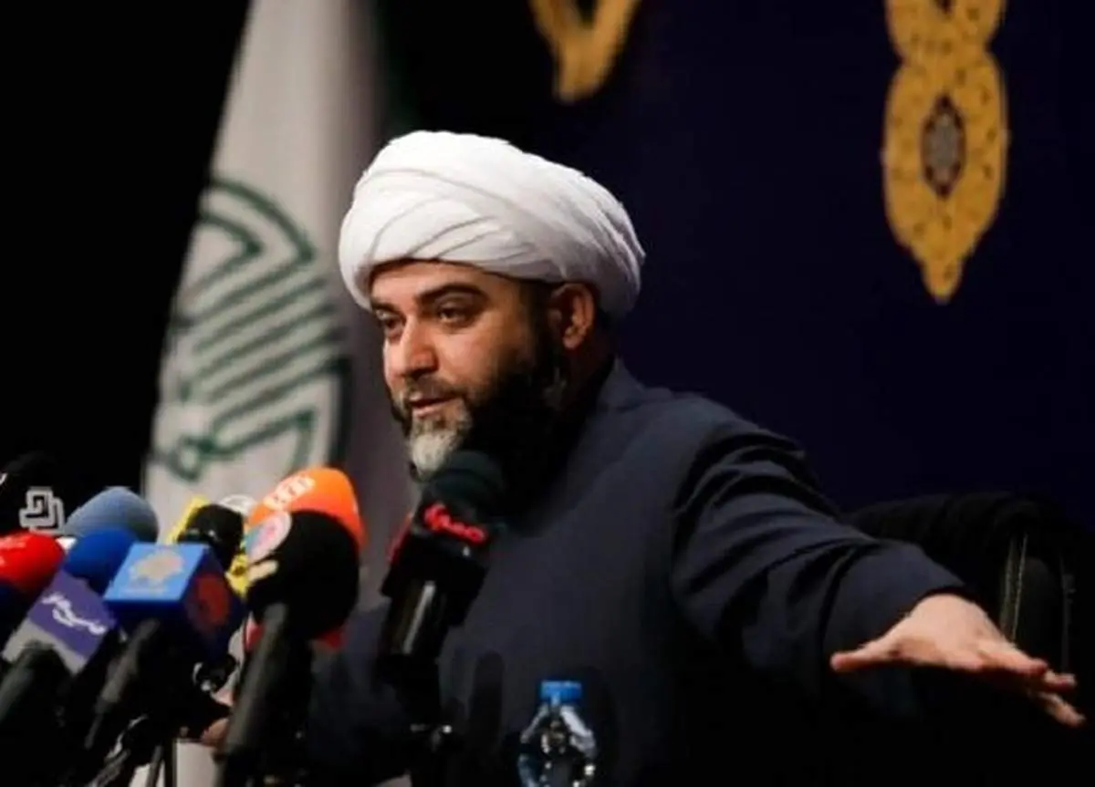 بالاخره این روحانی معروف عذرخواهی کرد