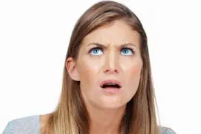مرد عجیبه الخلقه ای که سرش وارونه است/ عکس وحشتناک
