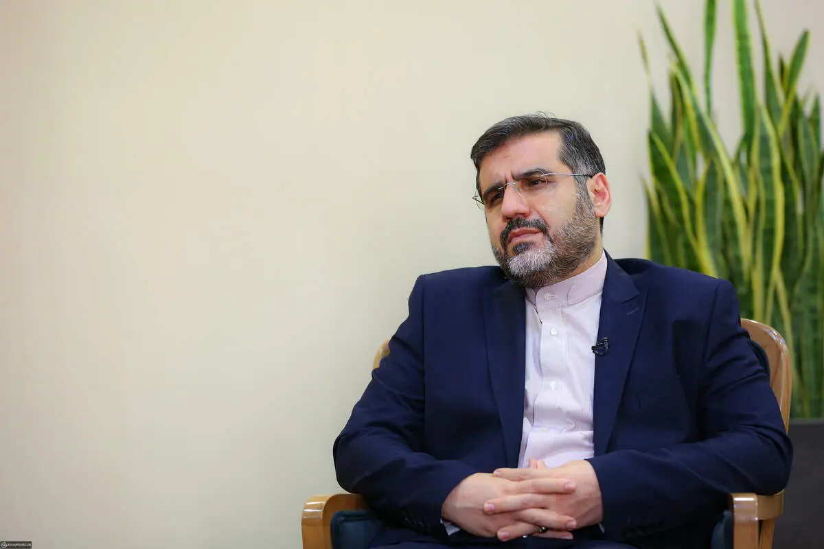انتقاد روزنامه اصولگرا از سیاست و سخنان وزیر ارشاد